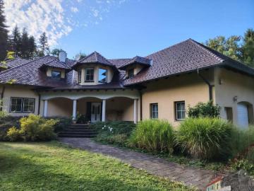 Haus zum Verkauf in 2572 - Garten, Keller