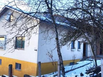 Haus zum Verkauf in 4722 - Abstell-kammer