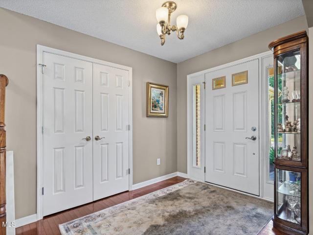 8 Sedgewyck Drive