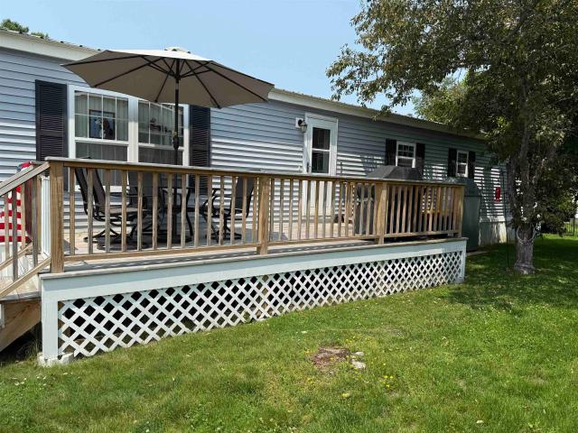 8 Sir Lancelot Drive