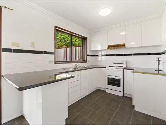8 Skertchly Place, Florey House for rent Listed by Tahlia Lew.