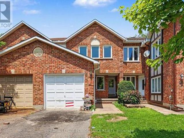 8 Southport Drive, Ottawa, ON, K1T 3E7 house for sale | Listing ID X13565 | Royal LePage