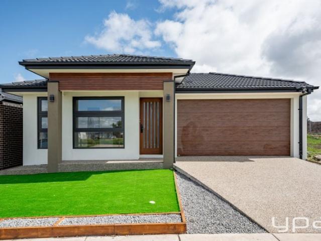 8 Spinosa Road, Sunbury