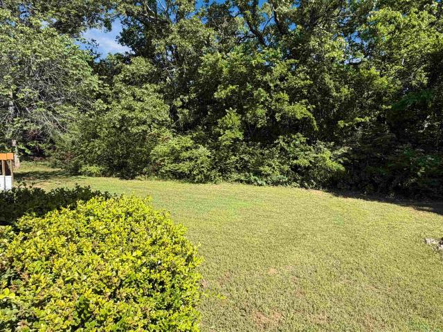 8 Spring River Lane