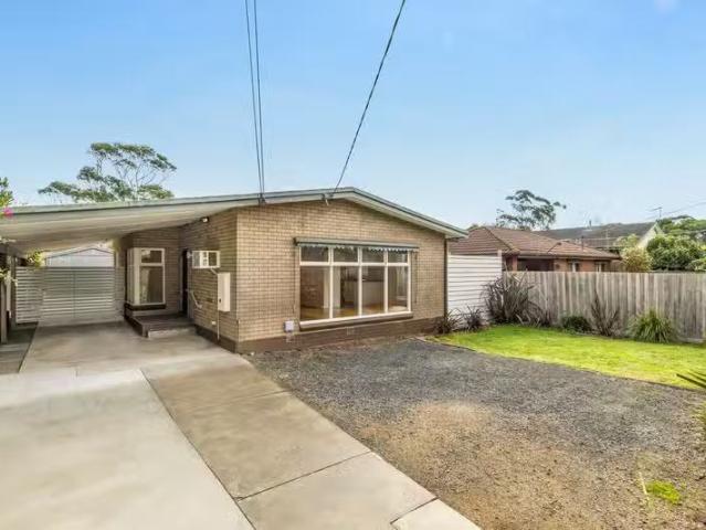 8 Tarwarri Avenue, CAPEL SOUND, VIC 3940 House for Rent