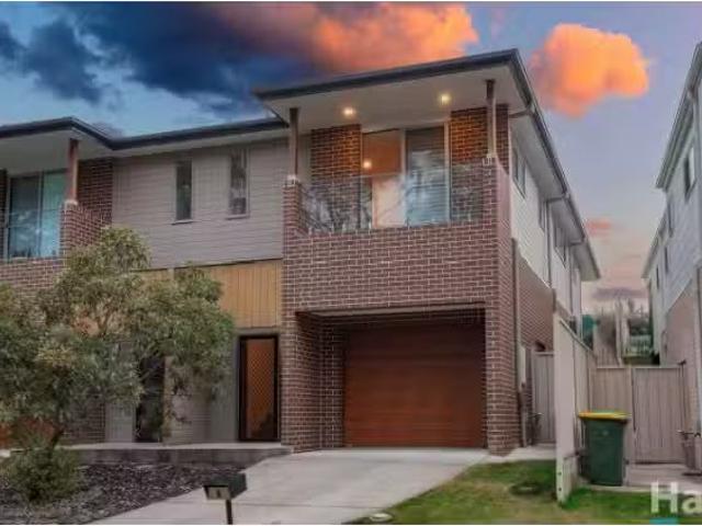 8 Teak Close, Fletcher Townhouse for rent Listed by Maggie Mc.