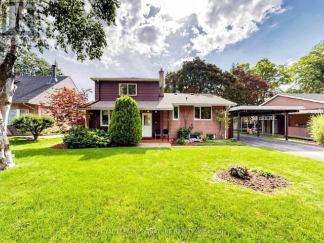 8 Ternhill Crescent, Toronto, ON, M3C 2E5 house for sale | Listing ID C13759 | Royal LePage