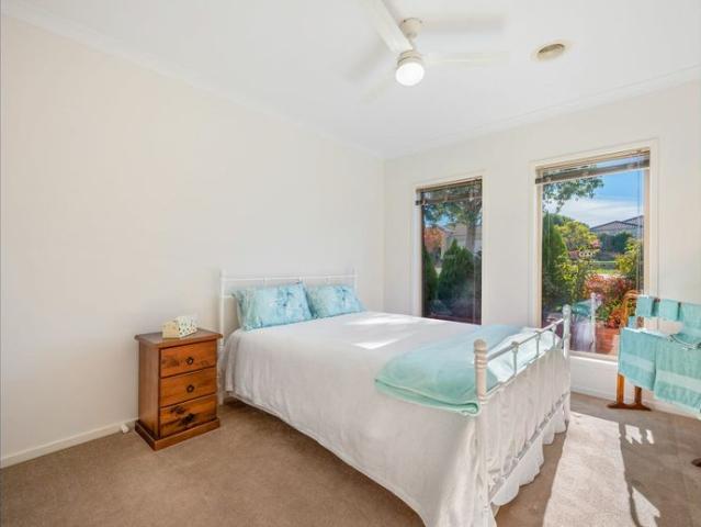8 The Backwater Eastwood Executive living in Eastwood