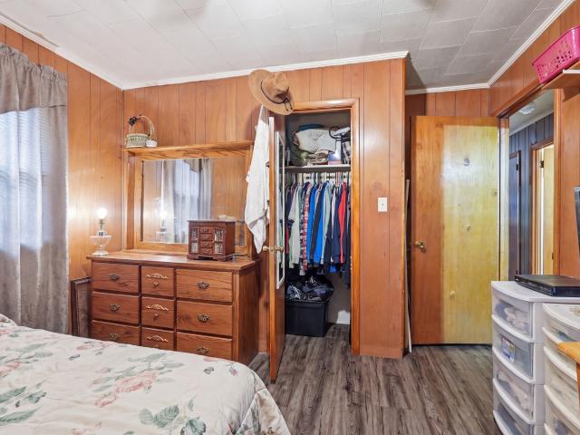 8 Thurman Dr