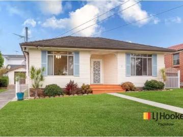 8 Trevone Street, Padstow House for rent Listed by Ava Arena.