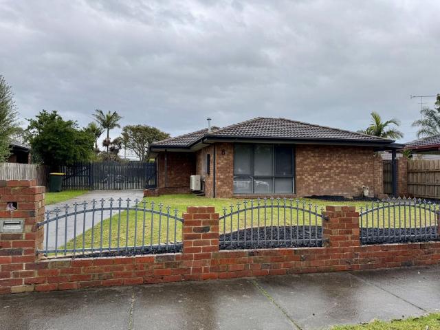 8 Trivale Court Traralgon