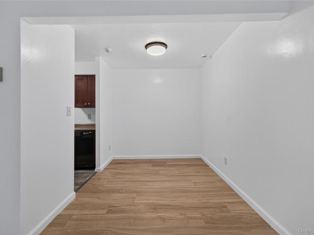 8 Valley Forge Court