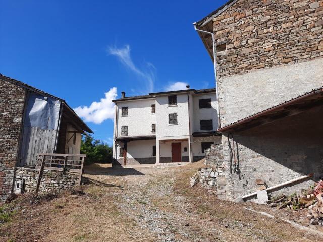 8 vani 200mq
