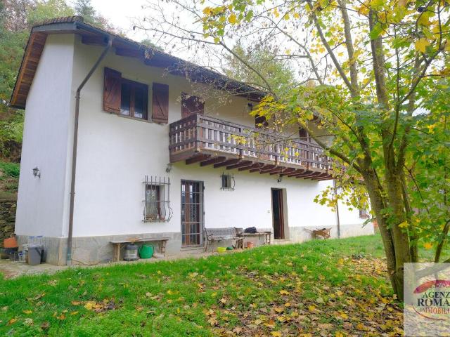 8 vani 220mq