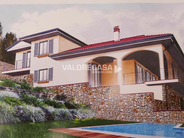 8 vani 240mq