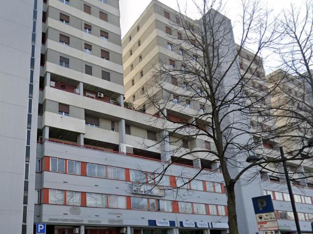 8 vani 340mq