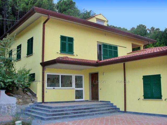 8 vani 350mq