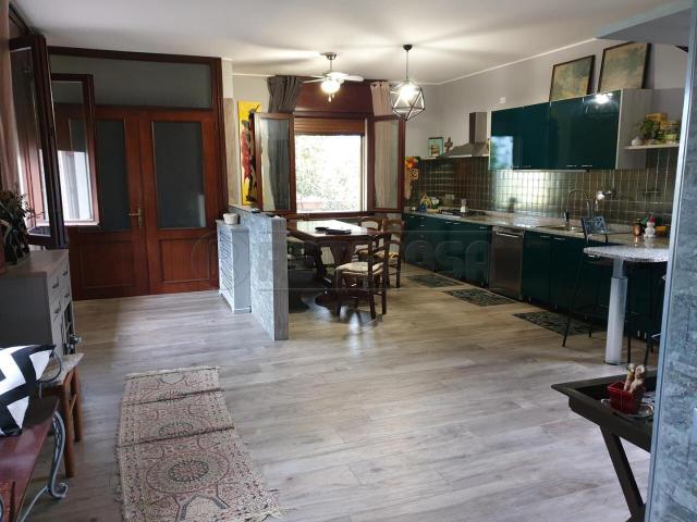 8 vani 535mq