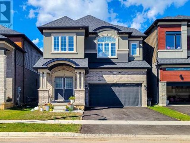 8 Waldron Street, Brantford, ON, N3V 0B9 house for sale | Listing ID X13782 | Royal LePage