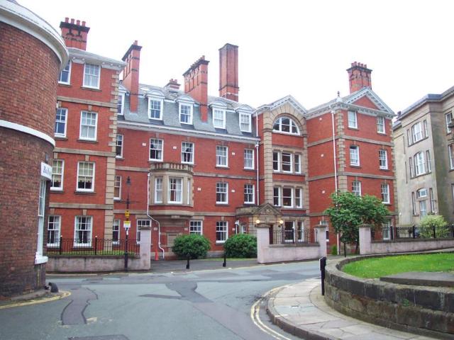 8 Watergate Mansions, Shrewsbury, SY1. 1 bed flat to rent £1,000 pcm £231 pw