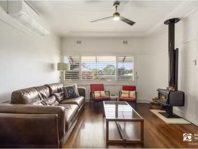 8 Wentworth Street, Murwillumbah House for rent Listed by Teg.