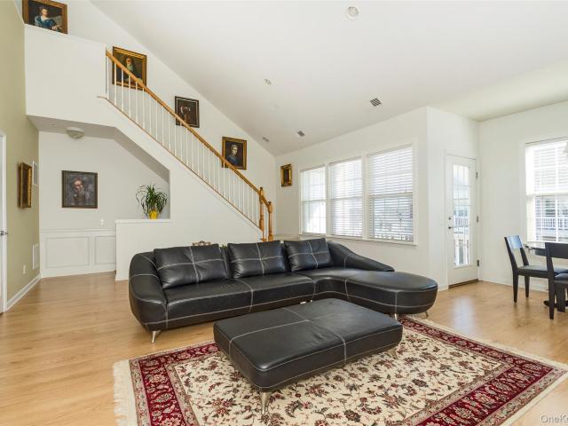 8 Wexford Lane 8 upper