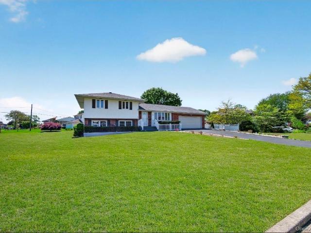 8 Whitebirch Lane