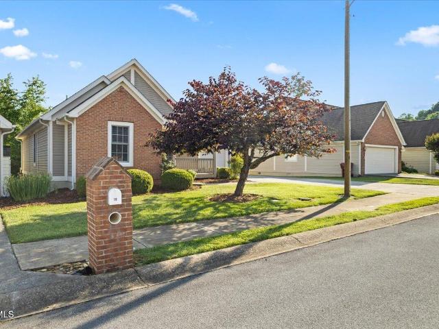 8 Willow Tree Court 0