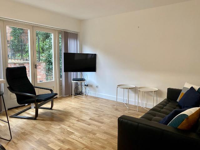 8 Yeomans Court, Nottingham NG7, 4 bed shared accommodation to rent, £2,808 pcm | PrimeLocation
