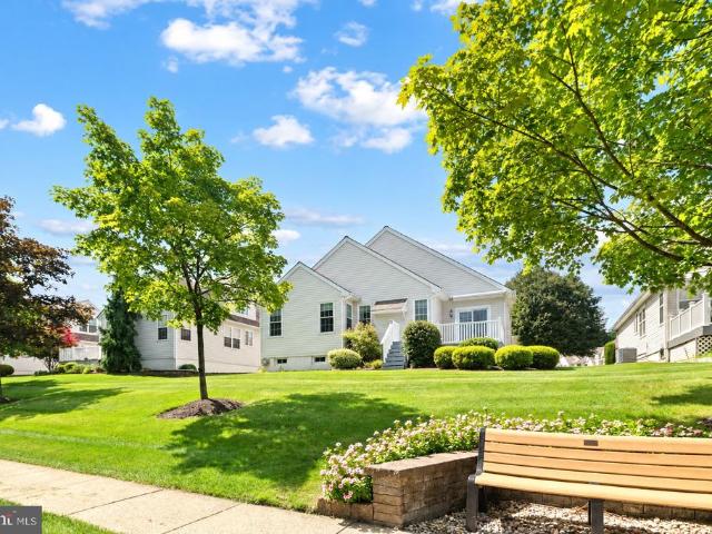 8 Zinnia Way