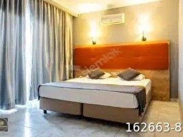 8.000.000 EURO 4 YILDIZLI OTEL OBADA DENİZE 150 METRE