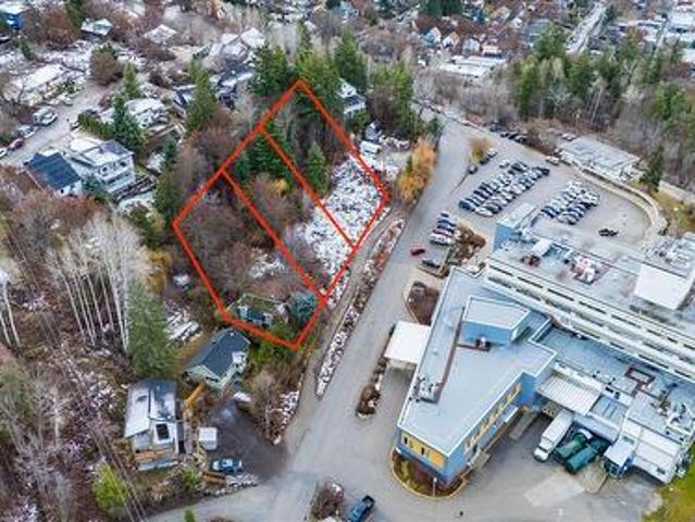 8, 10 & 16 View Street, Nelson, BC, V1L 2V2 Luxury House for sale | Listing ID 10375 | Royal LePage Carriage Trade Luxury Properties