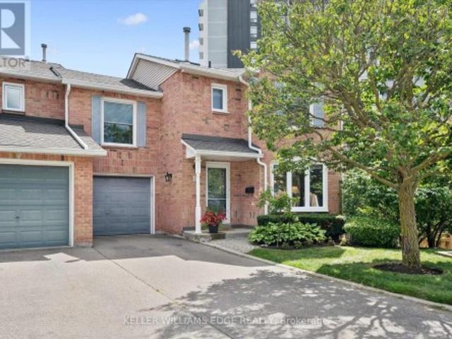 8 2155 Duncaster Drive, Burlington, ON, L7P 4R3 townhouse for sale | Listing ID W13728 | Royal LePage