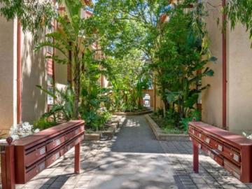 8 / 23 Moseley Street, Glenelg SA 5045