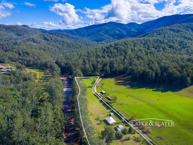 8.2 acres, Wilson river frontage, Idyllic rural lifestyle