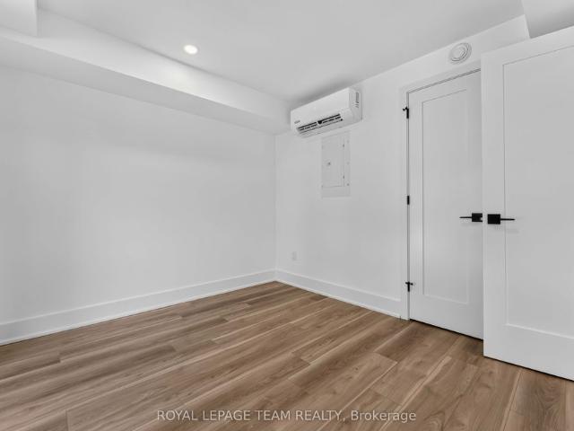8 547 Melbourne Avenue, Ottawa