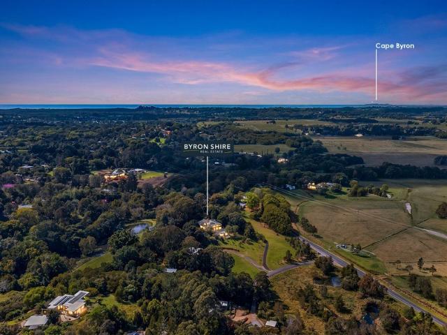 8.57 Acres with Spacious Home, Views and Subtropical Serenity