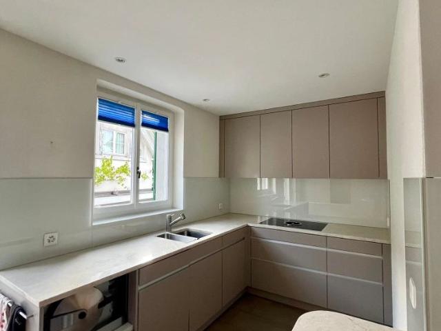 8.5 Zimmer, 240 m², 1. Stock
