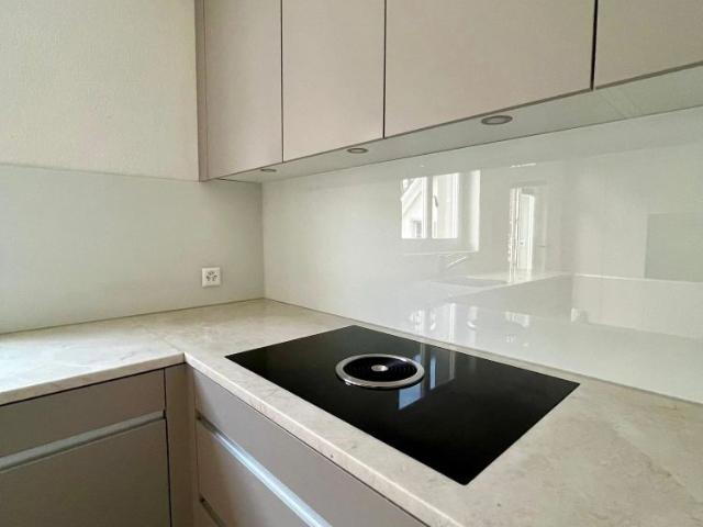 8.5 Zimmer, 240 m², 1. Stock