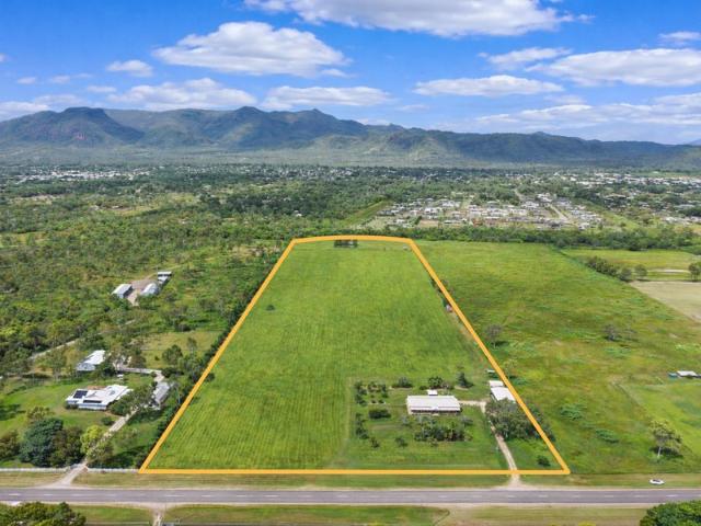 8.81 Hectares of Space, Privacy and Lifestyle in Kelso