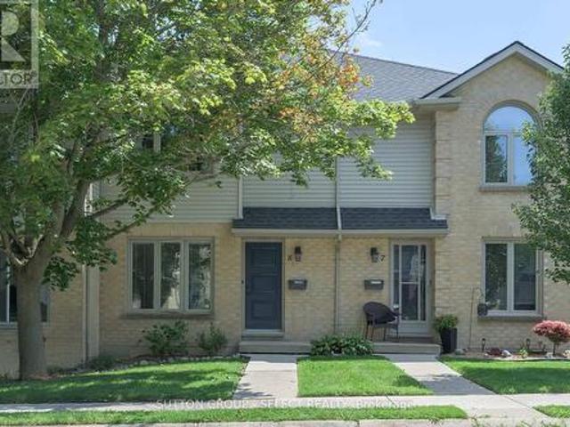 8 925 Lawson Road, London North I, ON, N6G 4X3 townhouse for sale | Listing ID X13706 | Royal LePage