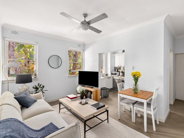 8 / 9 Ben Boyd Road, Neutral Bay NSW 2089 | BresicWhitney