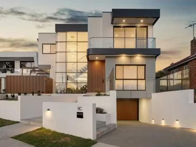 8c Parkside Drive, Kogarah Bay House for rent Listed by Belin.