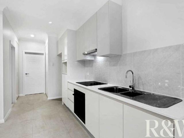 8a Westcombe Place Rooty Hill