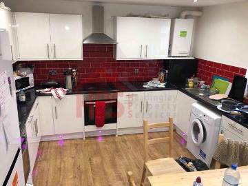 8a Hyde Park Terrace