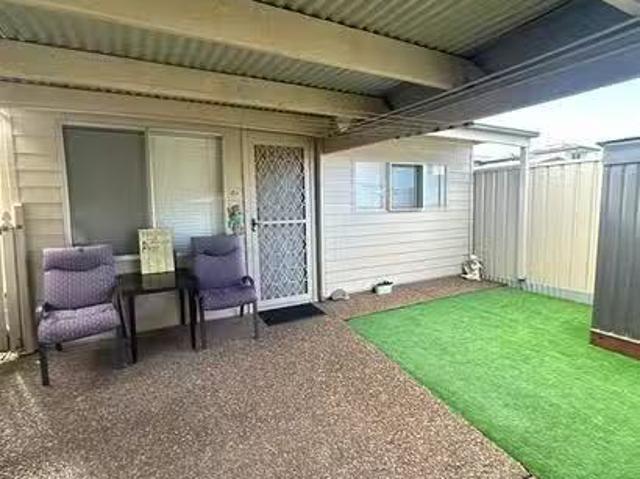 8A Renfrew Crescent, Edgeworth, NSW 2285