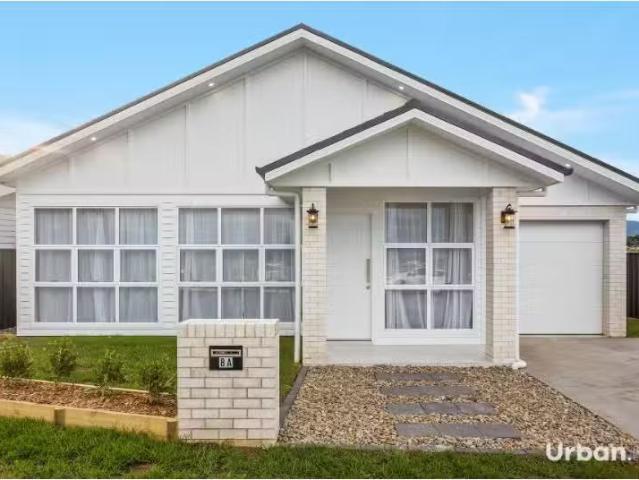 8a Sittella Street, Huntley Townhouse for rent Listed by Vinc.