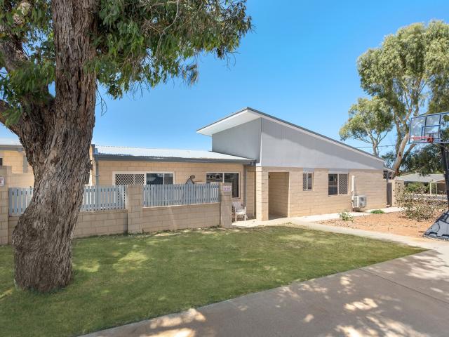 8B/17 Ord Street, Beresford, WA 6530 House for Rent Geraldton | Dongara