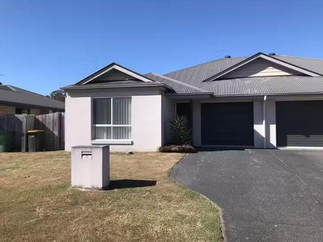 8B Glasshouse Street, Caboolture, QLD 4510