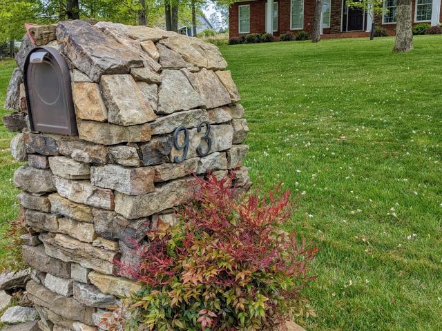 93 Tamatha Dr